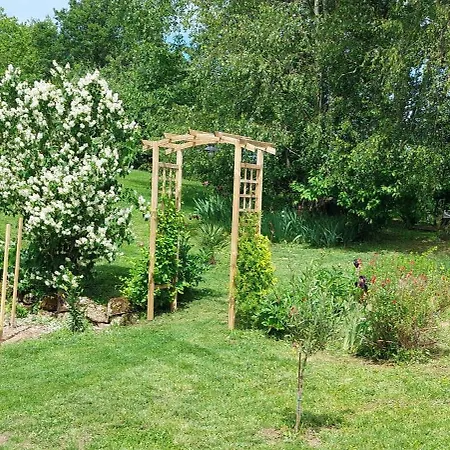 Maison Puygaud فندق مبيت وإفطار