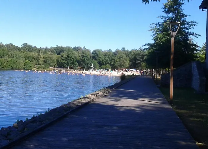 Maison Puygaud Piégut-Pluviers